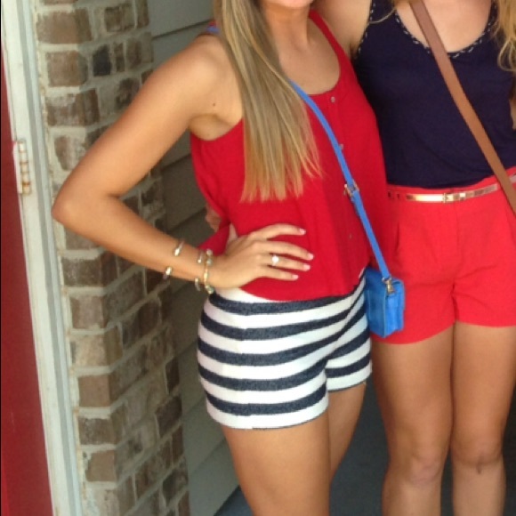 BCBGeneration blue and white striped shorts - Picture 2 of 8